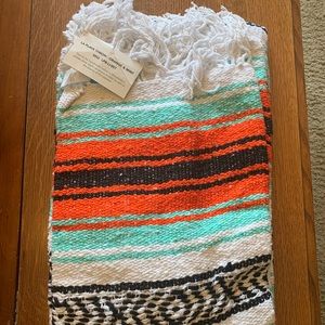 La Playa Mexican Throw Blanket